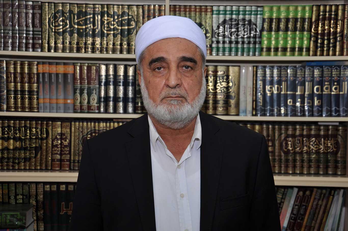 "Yahudi ve Hıristiyanları dost edinmek Allah’a ve İslamiyet’e ihanettir" "Yahudi ve Hıristiyanları dost edinmek Allah’a ve İslamiyet’e ihanettir"